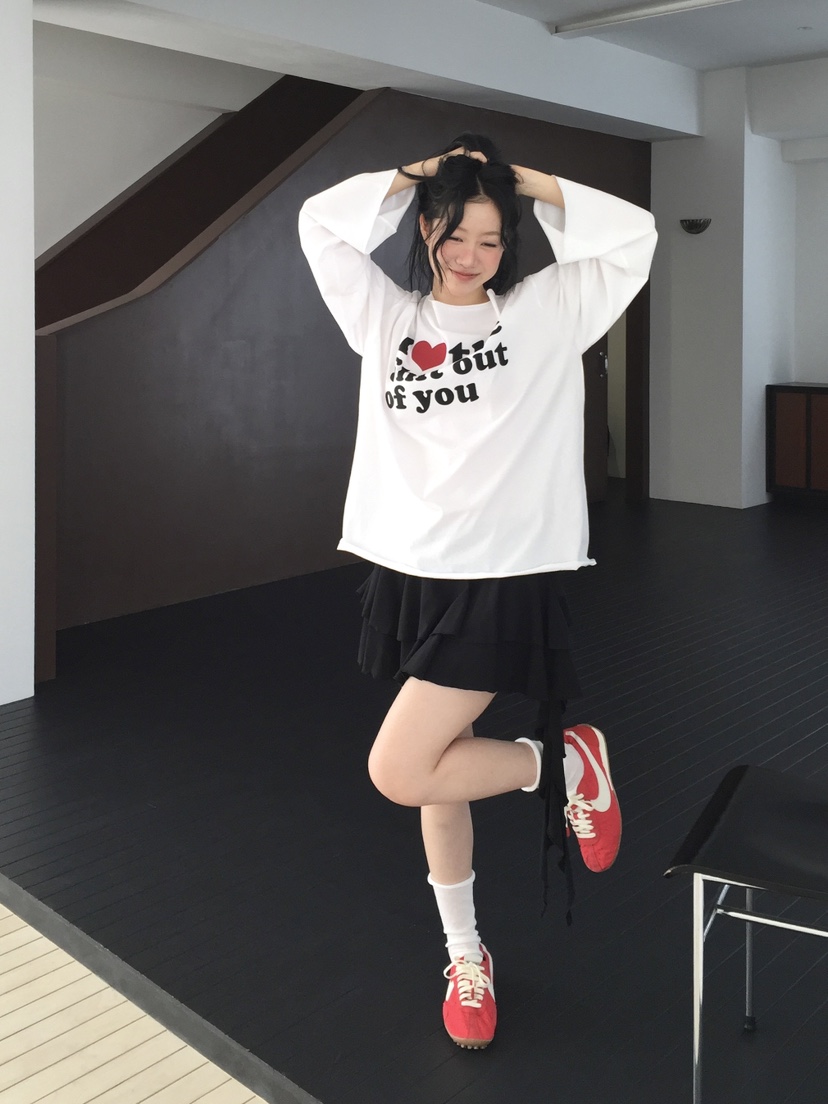 LOVE MOMENT韓國東大門直郵女士新款休閑人氣短裙荷葉邊LOVE MOMENT短裙