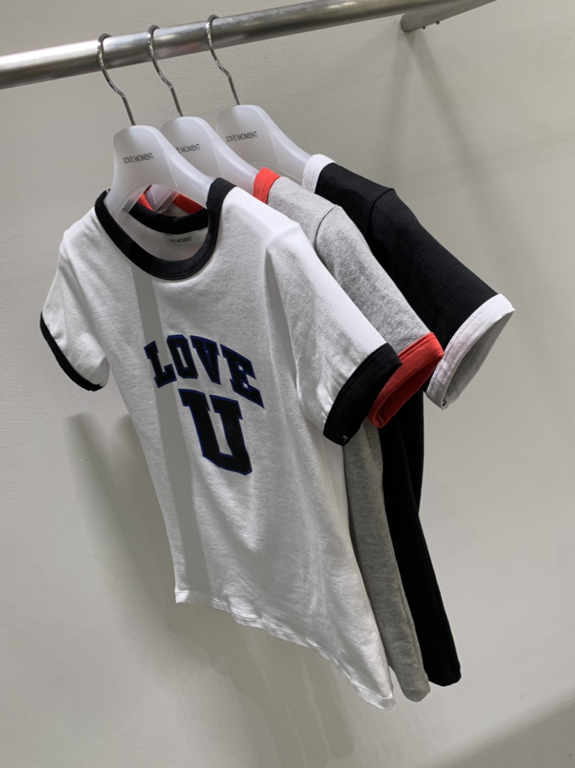 LOVE MOMENT韓國東大門直郵女裝新品推薦人氣職業熱賣T恤LOVE MOMENTT恤