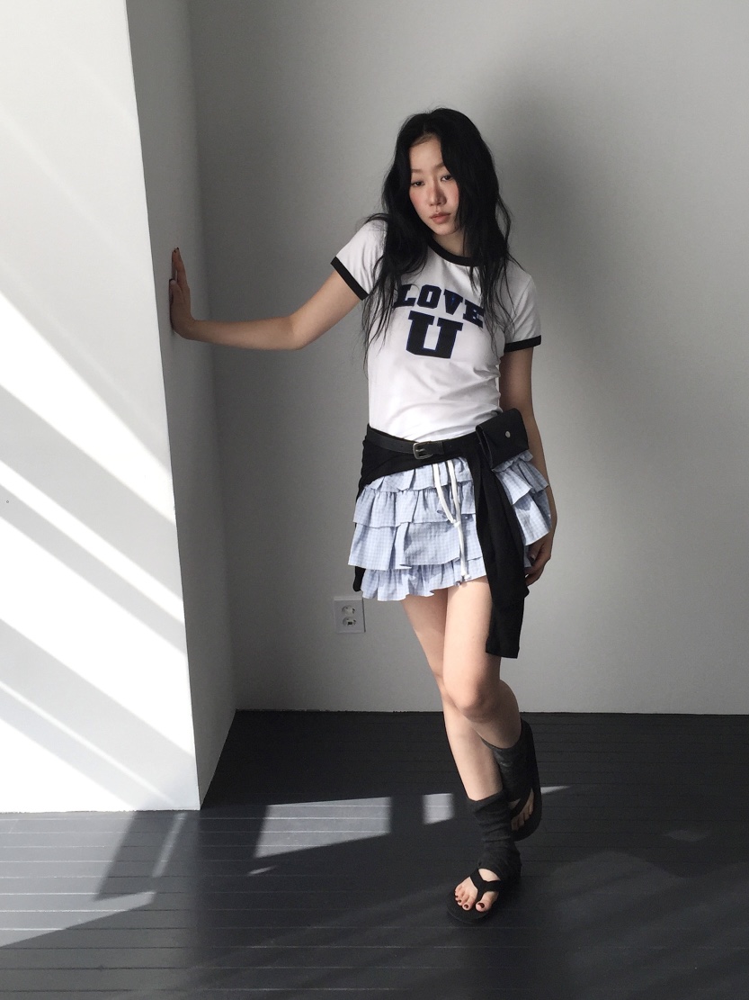 LOVE MOMENT韓國東大門直郵女裝新品推薦人氣職業熱賣T恤LOVE MOMENTT恤