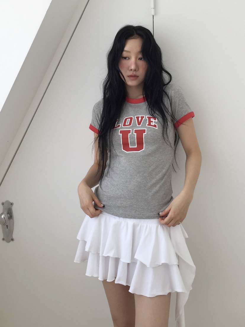 LOVE MOMENT韓國東大門直郵女裝新品推薦人氣職業熱賣T恤LOVE MOMENTT恤