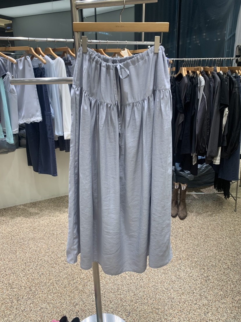 VAARA韓國直郵實拍女裝新品推薦熱賣時尚人氣休閑職業長裙VAARA長裙圖色2