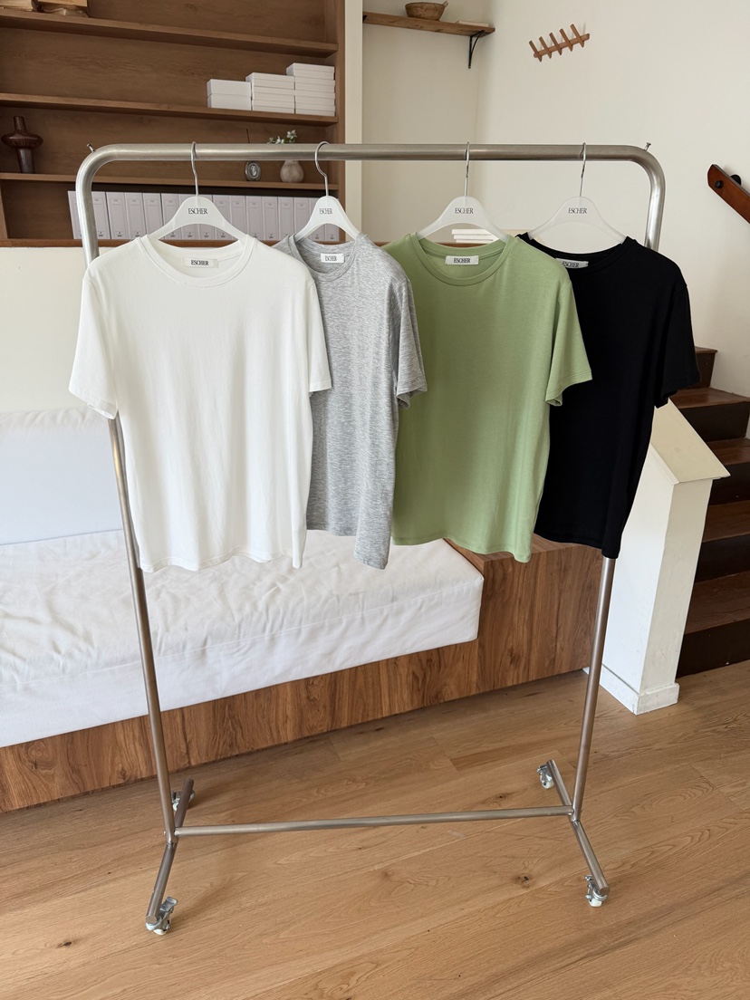 ESCHER韓國直郵實拍女士新款時尚推薦熱賣休閑職業人氣T恤ESCHERT恤