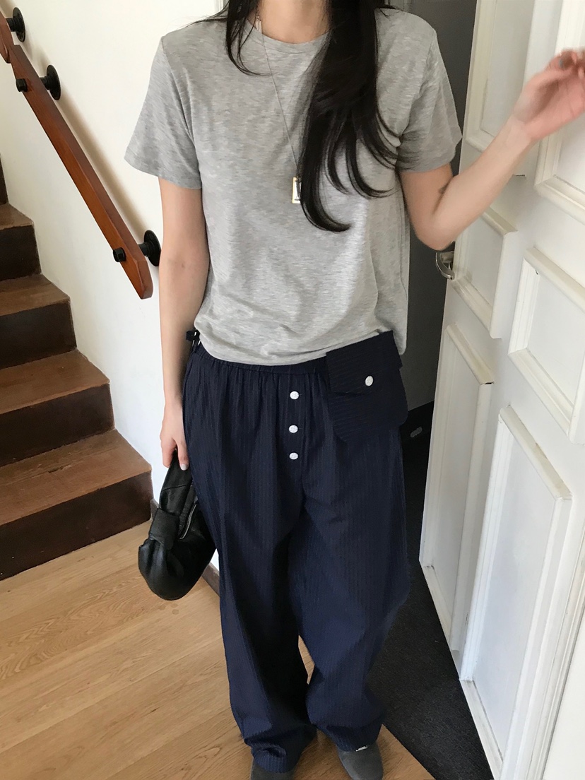 ESCHER韓國直郵實拍女士新款時尚推薦熱賣休閑職業人氣T恤ESCHERT恤