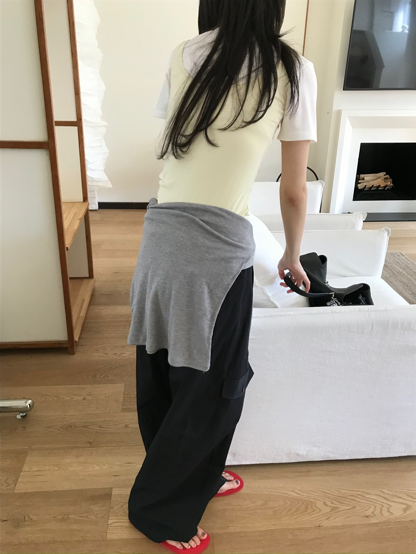 ESCHER韓國直郵實拍女士新款時尚推薦熱賣休閑職業人氣T恤ESCHERT恤