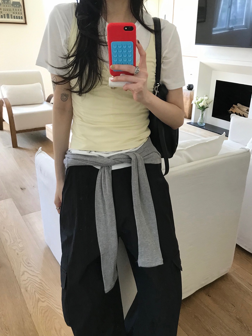 ESCHER韓國直郵實拍女士新款時尚推薦熱賣休閑職業人氣T恤ESCHERT恤