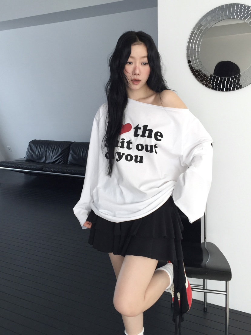 LOVE MOMENT韓國代購女士新品時尚職業人氣休閑26春夏長袖T恤LOVE MOMENT長袖T恤