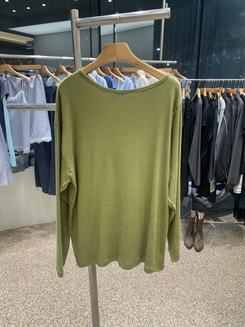 VAARA韓國直郵實拍女士新款人氣熱賣推薦時尚職業長袖T恤VAARA長袖T恤