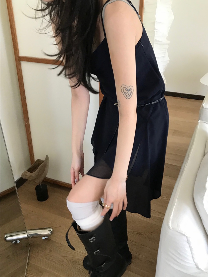 ESCHER韓國直郵女士新款熱賣人氣職業時尚休閑推薦連衣裙ESCHER連衣裙