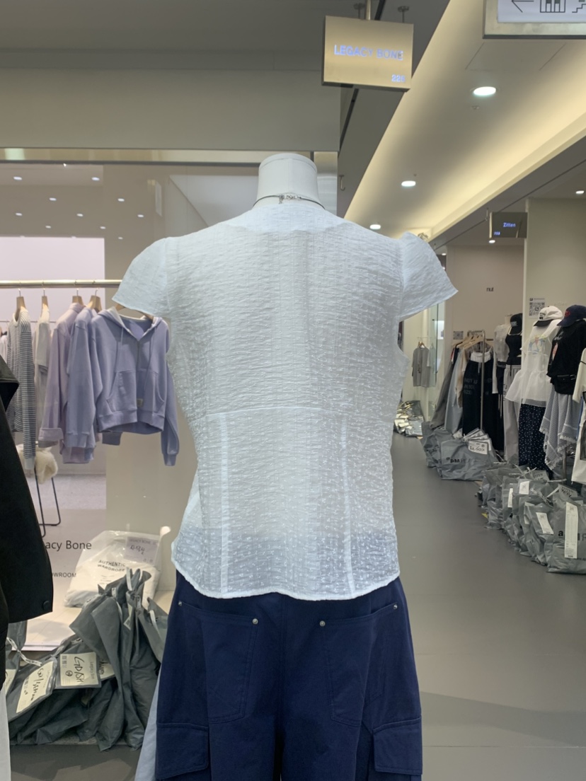 VAARA韓國東大門直郵女士新款人氣26春夏推薦休閑襯衫蕾絲衫VAARA襯衫/蕾絲衫