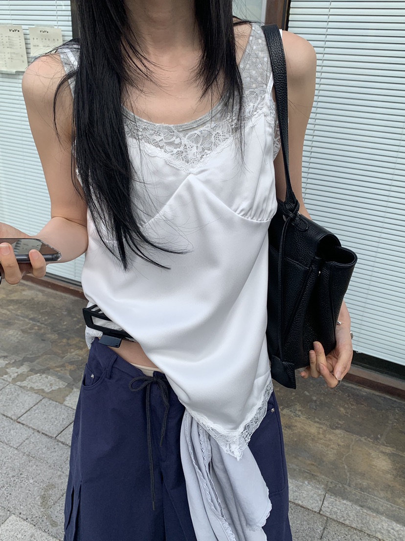 VAARA韓國東大門直郵女士新款人氣26春夏職業吊帶背心緞面VAARA吊帶/背心