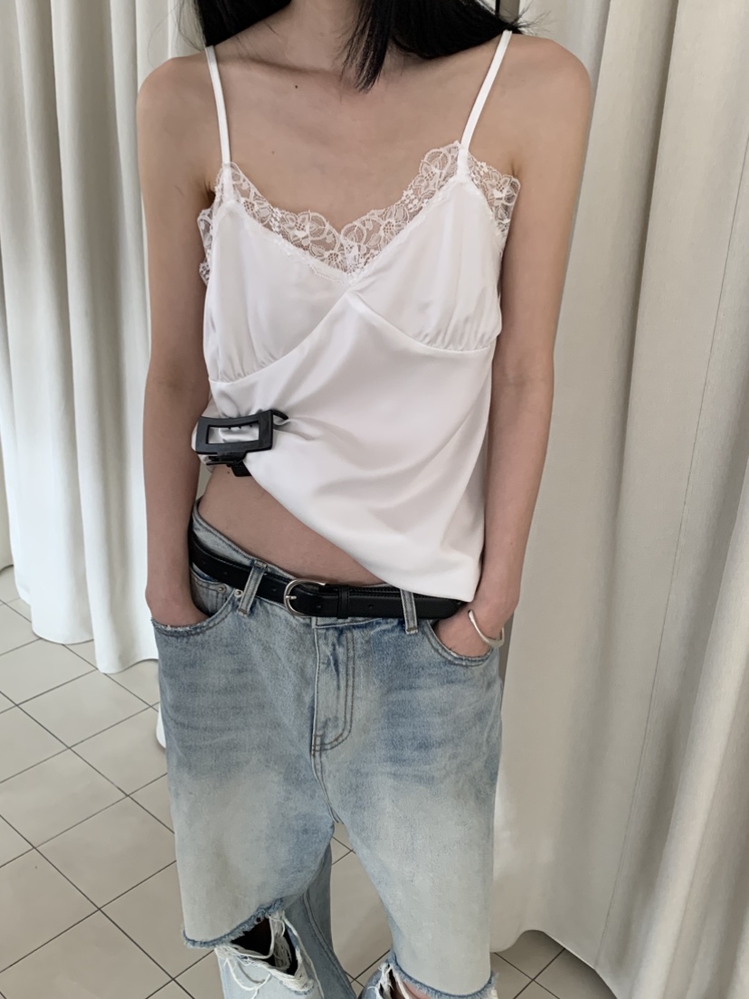 VAARA韓國東大門直郵女士新款人氣26春夏職業吊帶背心緞面VAARA吊帶/背心