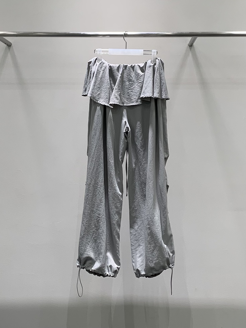 LOVE MOMENT韓國直郵女士新品26春夏職業推薦時尚休閑短褲LOVE MOMENT短褲