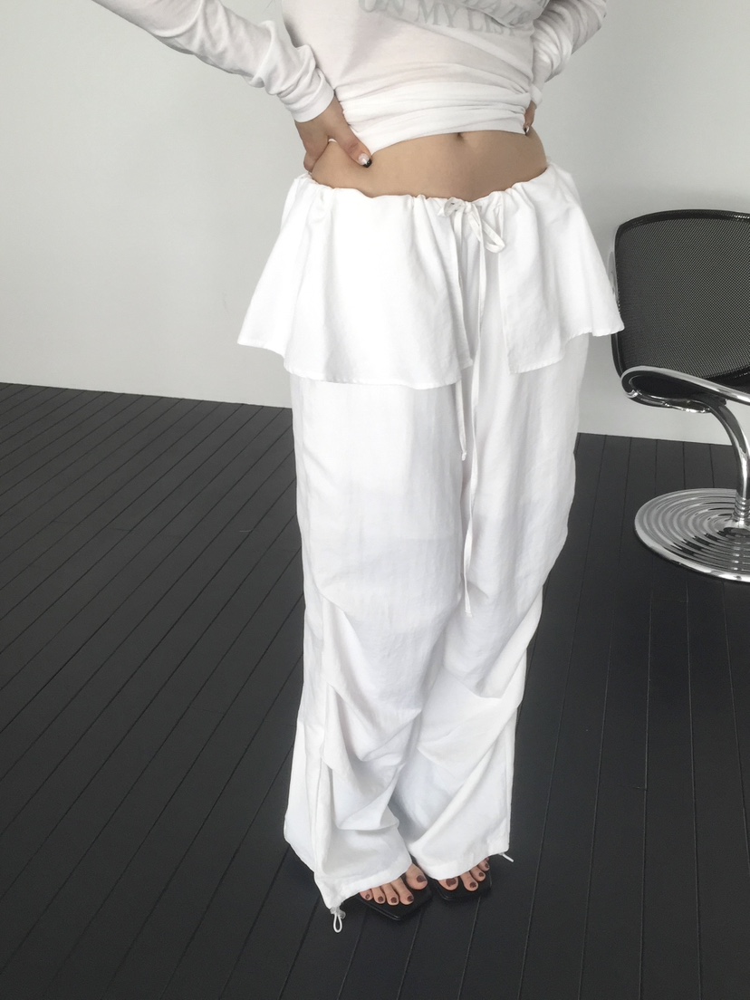 LOVE MOMENT韓國直郵女士新品26春夏職業推薦時尚休閑短褲LOVE MOMENT短褲