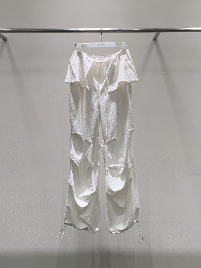 LOVE MOMENT韓國直郵女士新品26春夏職業推薦時尚休閑短褲LOVE MOMENT短褲圖色1