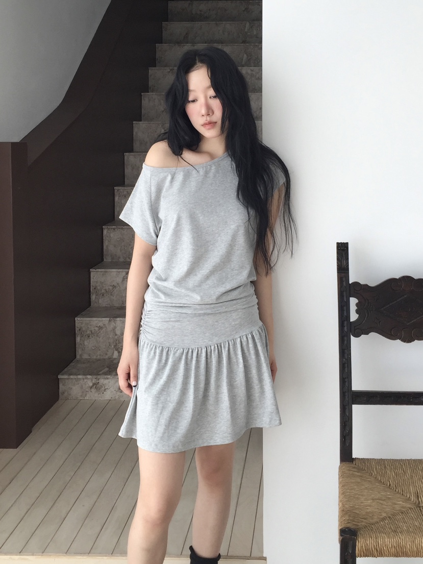 LOVE MOMENT韓國直郵女裝新品休閑熱賣職業時尚連衣裙寬松LOVE MOMENT連衣裙