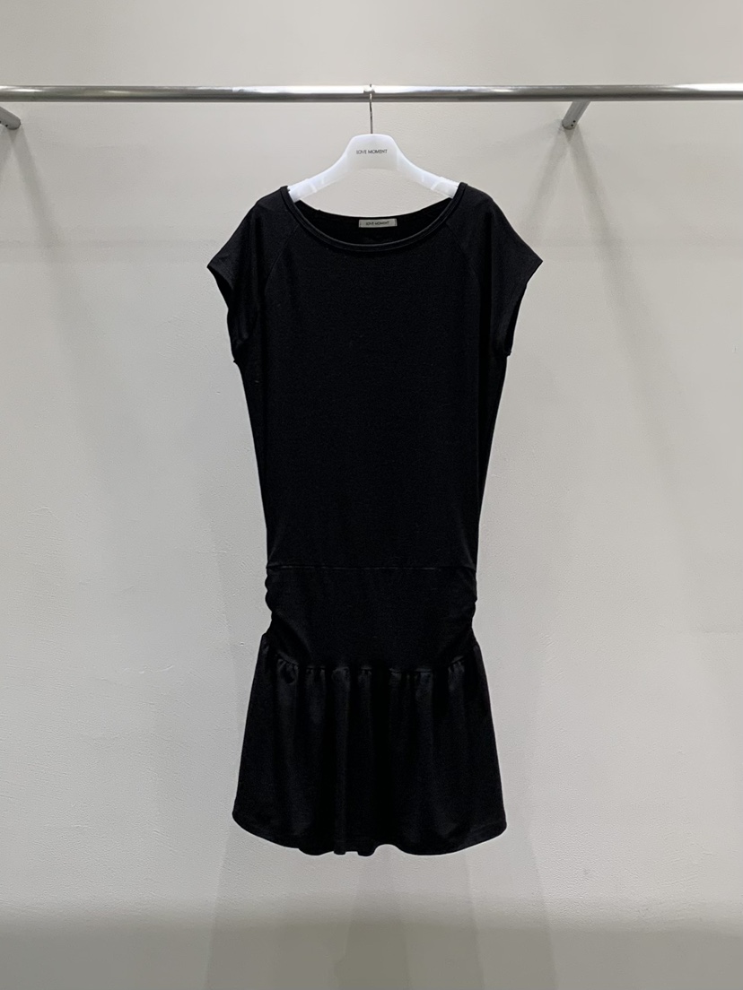 LOVE MOMENT韓國直郵女裝新品休閑熱賣職業時尚連衣裙寬松LOVE MOMENT連衣裙圖色3
