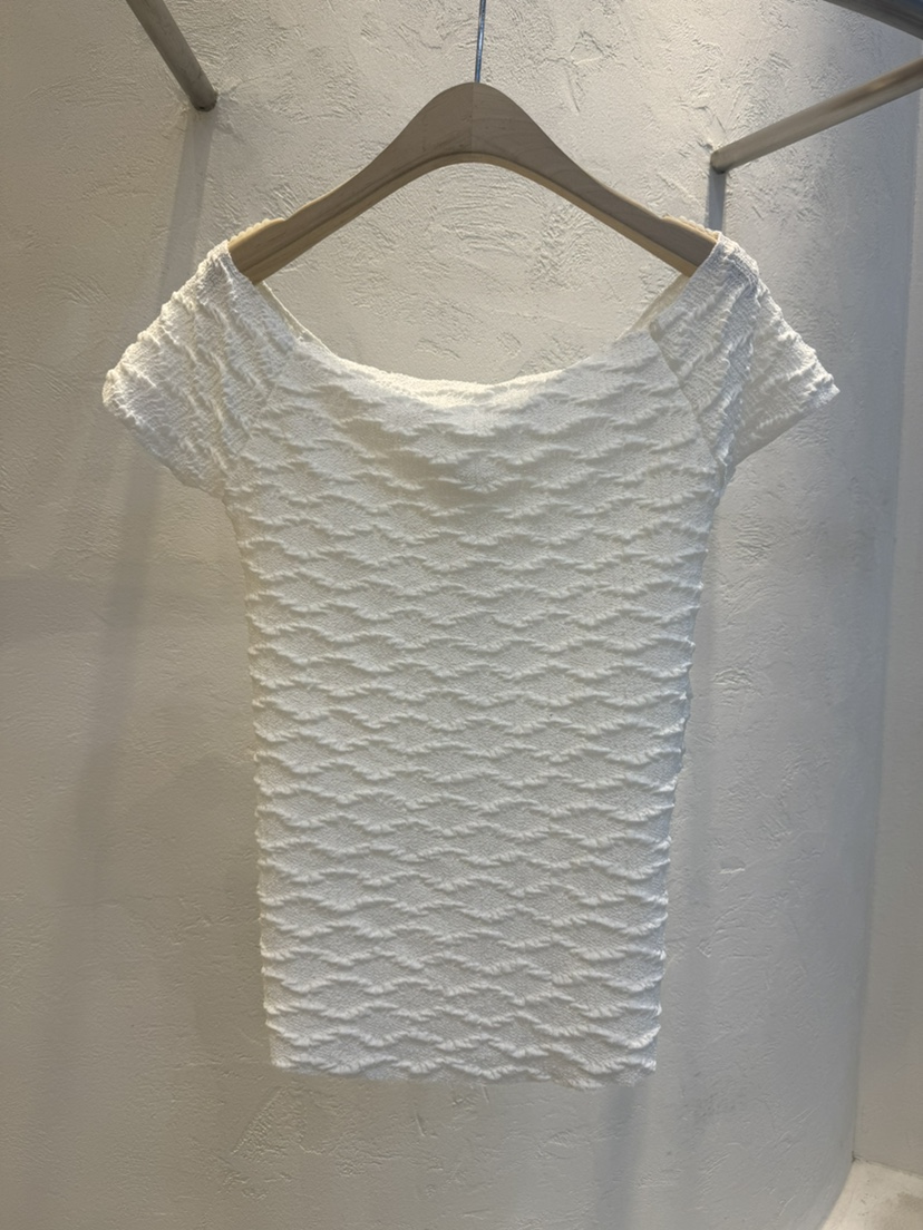 RIAH韓國代購女士新款26春夏休閑熱賣時尚推薦職業人氣T恤RIAHT恤