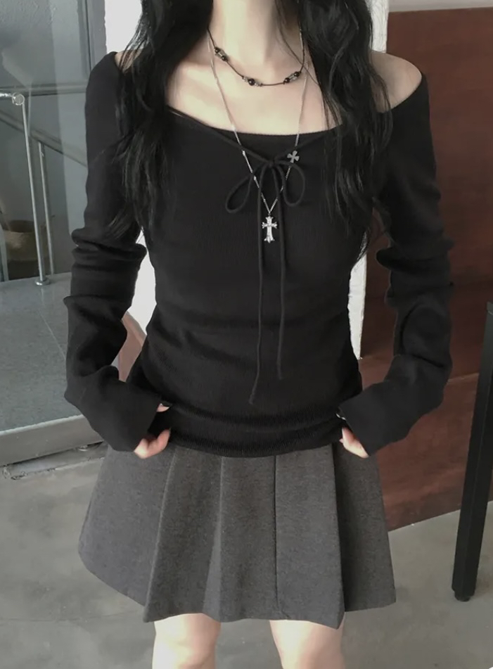 EVERCOMMERCE METICULOUSLY DESIGNED韓國代購女士新品人氣針織衫不含配飾露肩EVERCOMMERCE METICULOUSLY DESIGNED針織衫