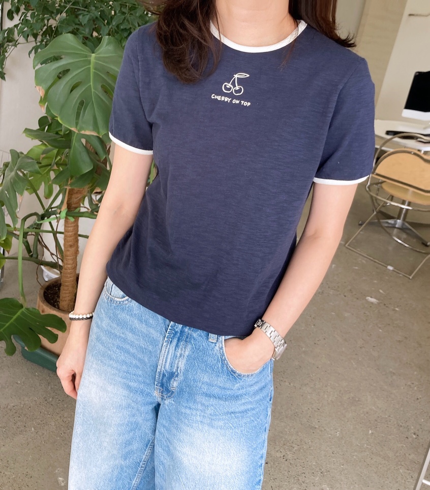 GLAD SOME韓國代購女裝新款人氣時尚熱賣推薦休閑職業T恤GLAD SOMET恤