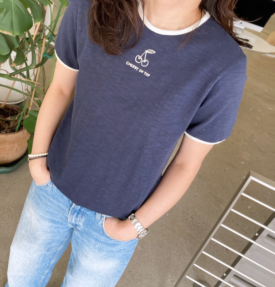 GLAD SOME韓國代購女裝新款人氣時尚熱賣推薦休閑職業T恤GLAD SOMET恤