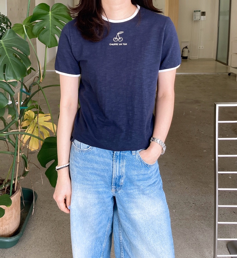 GLAD SOME韓國代購女裝新款人氣時尚熱賣推薦休閑職業T恤GLAD SOMET恤圖色2