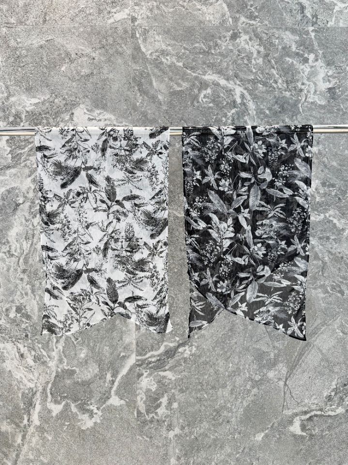 ROOKIE BUD韓國直郵實拍女裝新款推薦時尚休閑人氣圍巾披肩ROOKIE BUD-P圍巾/披肩