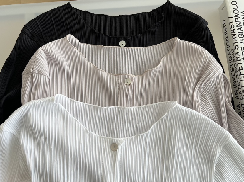 OP PER韓國東大門直郵女士新款職業推薦長袖T恤褶裥開衫OPPER-simplebeige長袖T恤