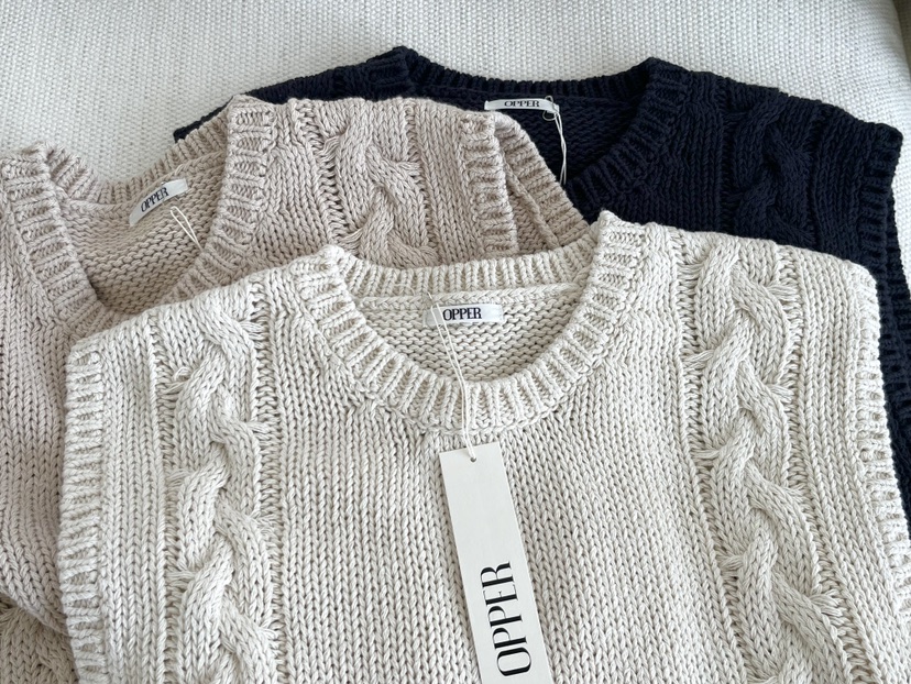 OP PER韓國代購女裝新款26春夏時尚職業推薦休閑吊帶背心OPPER-simplebeige吊帶/背心