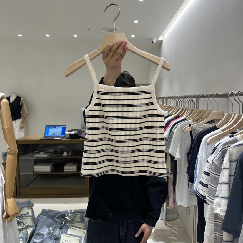 A WANT韓國代購女裝新款熱賣26春夏人氣推薦吊帶背心羅紋A WANT吊帶/背心