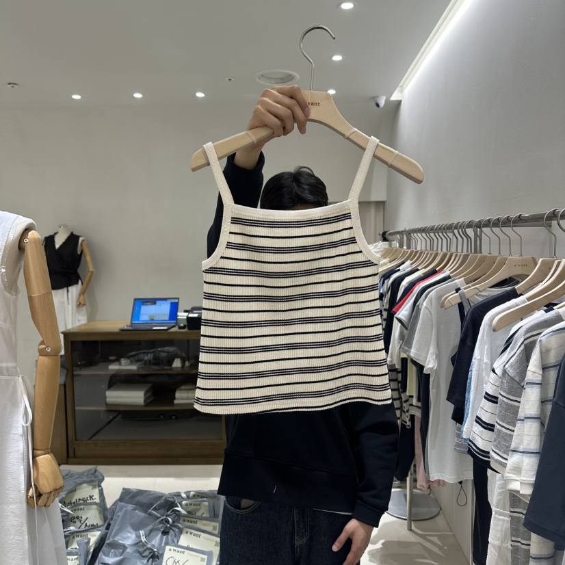 A WANT韓國代購女裝新款熱賣26春夏人氣推薦吊帶背心羅紋A WANT吊帶/背心圖色1