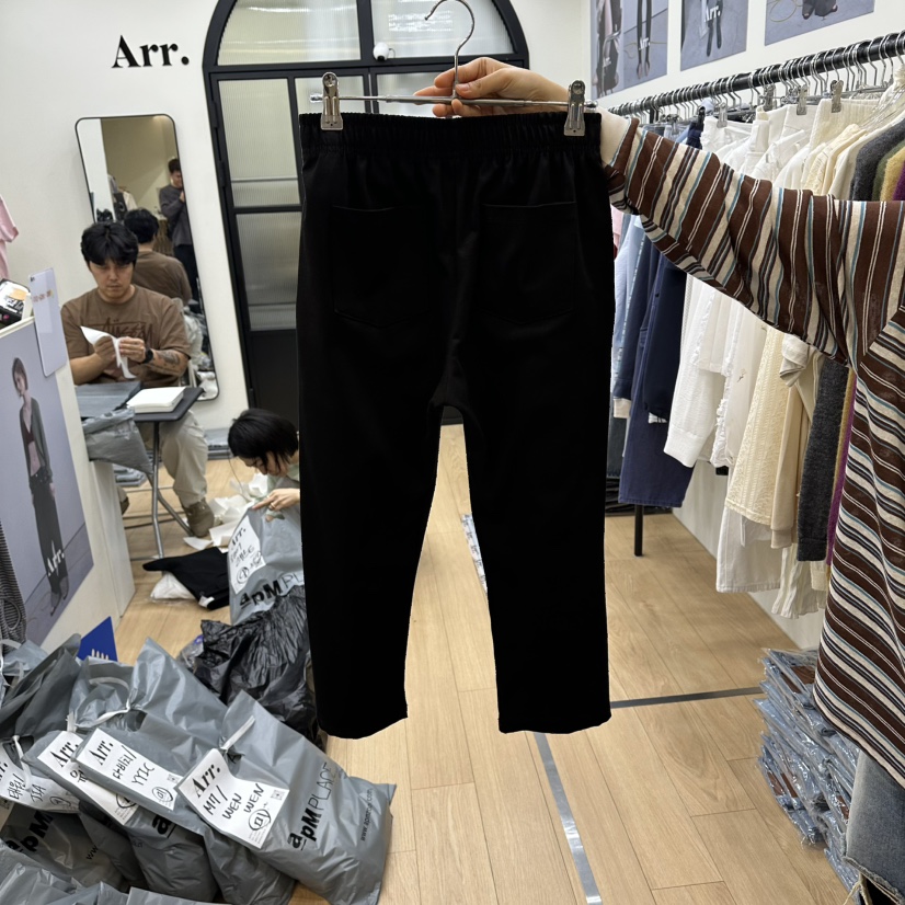 ARR韓國東大門直郵女裝新品26春夏熱賣人氣職業時尚推薦短褲ARR短褲