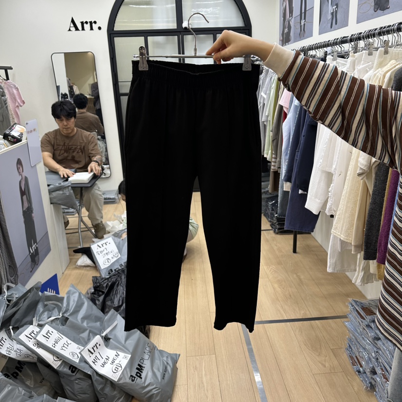 ARR韓國東大門直郵女裝新品26春夏熱賣人氣職業時尚推薦短褲ARR短褲圖色1