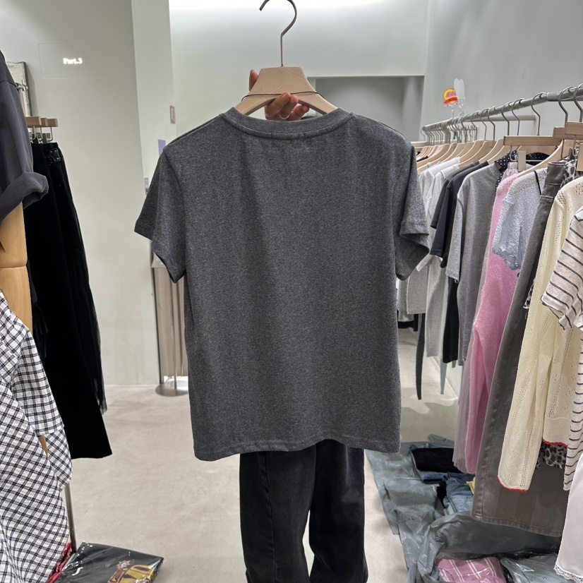 PART3韓國東大門直郵女裝新款26春夏休閑推薦職業時尚T恤Part.3T恤