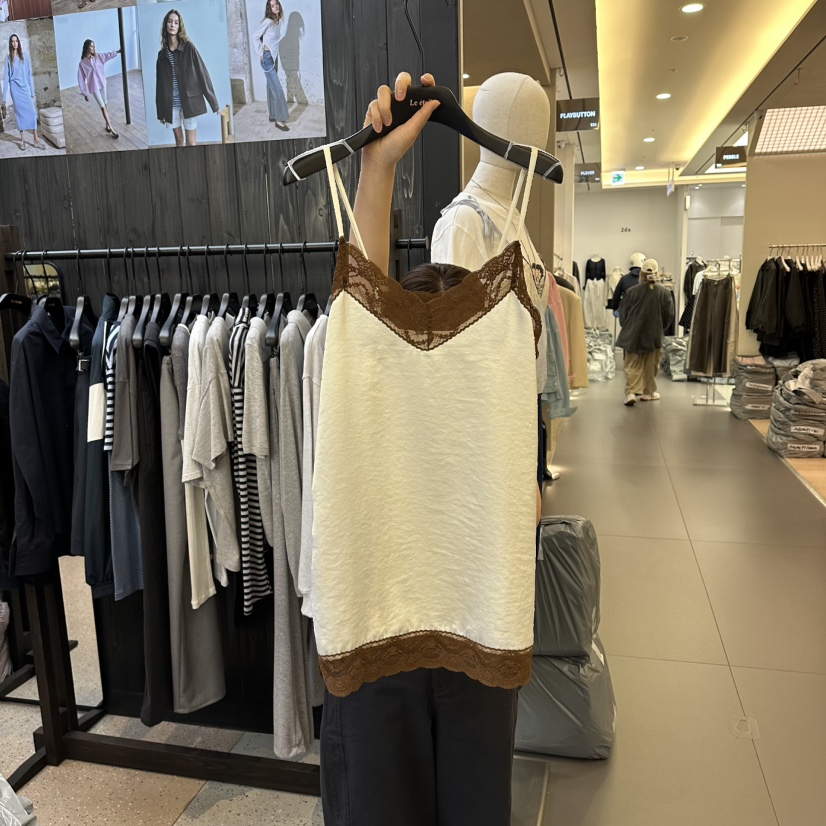 LE ETOILE韓國東大門直郵女裝新品時尚休閑吊帶背心蕾絲Le etoile吊帶/背心圖色1