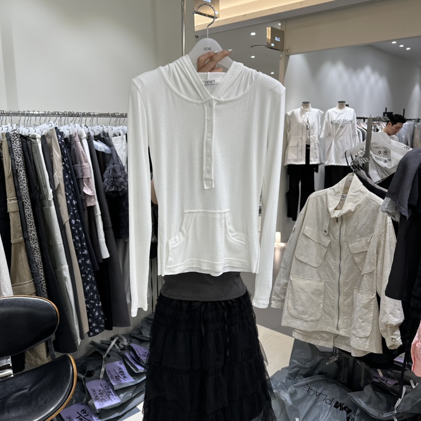 BENE韓國東大門直郵女裝新品人氣職業時尚推薦長袖T恤連帽衫BENE長袖T恤圖色1