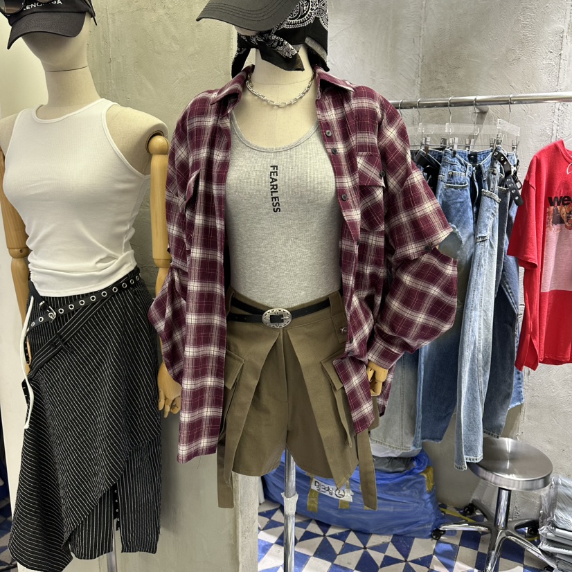 AMOUR韓國直郵女士新款26春夏職業人氣襯衫蕾絲衫可拆卸格子AMOUR襯衫/蕾絲衫圖色1