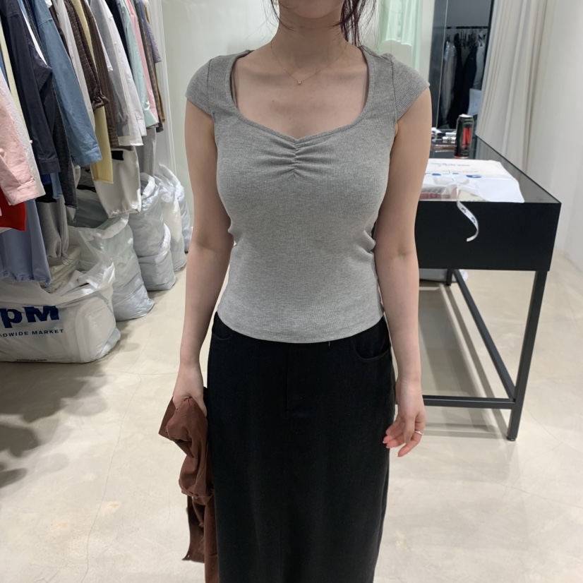 BROT韓國東大門代購女裝新款職業26春夏推薦吊帶背心褶皺BROT吊帶/背心圖色2