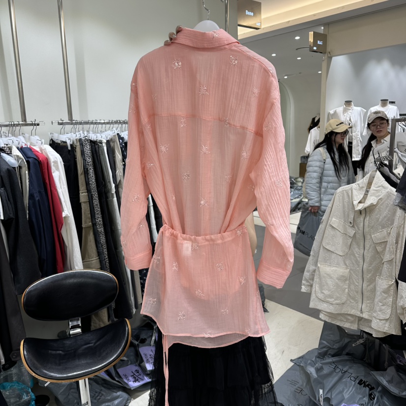 BENE韓國直郵女裝新款26春夏時尚熱賣休閑襯衫蕾絲衫刺繡BENE襯衫/蕾絲衫