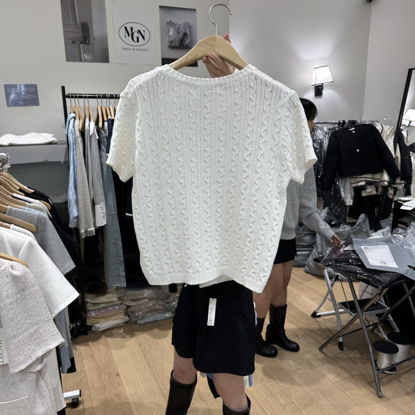 M.G.N韓國代購女裝新款時尚推薦休閑職業熱賣人氣針織衫MAGNET針織衫