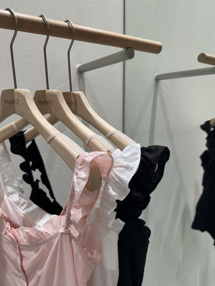 MARKE-P韓國東大門直郵女士新品人氣推薦吊帶背心荷葉邊MARKE-P吊帶/背心