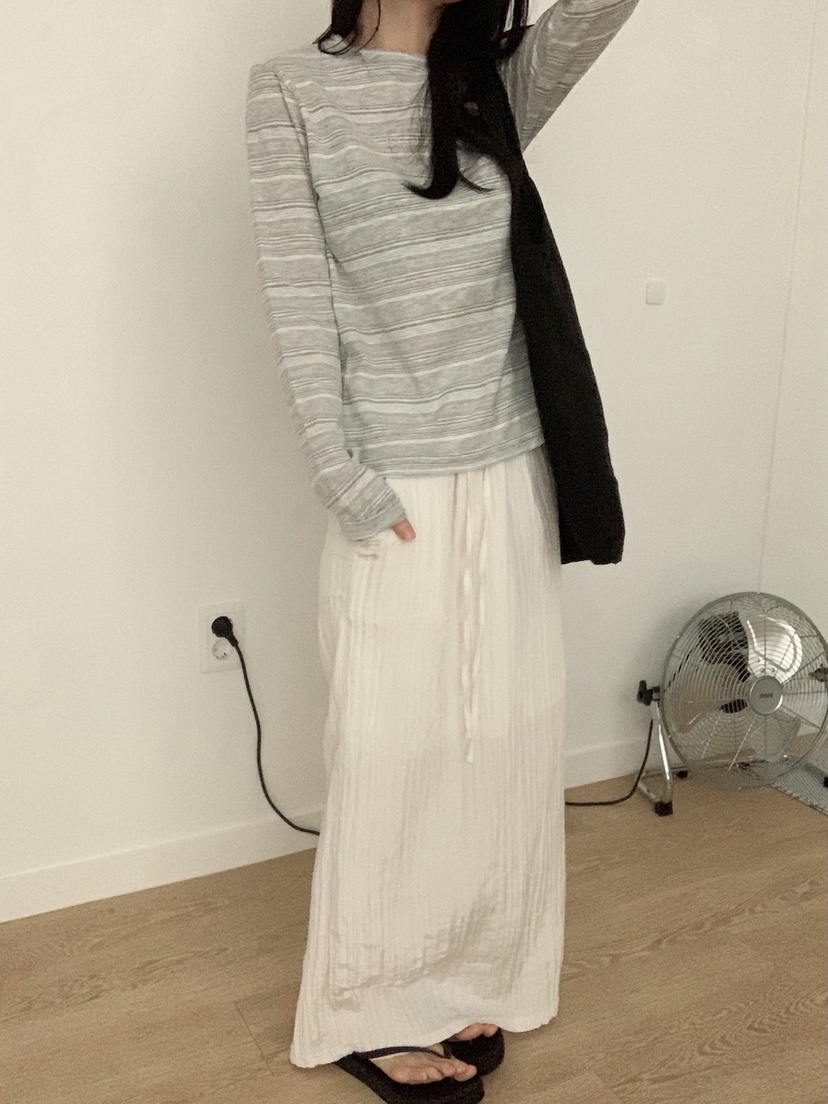 PLANTS ON GRAY韓國東大門直郵女裝新款時尚職業長袖T恤PLANTS ON GRAY長袖T恤