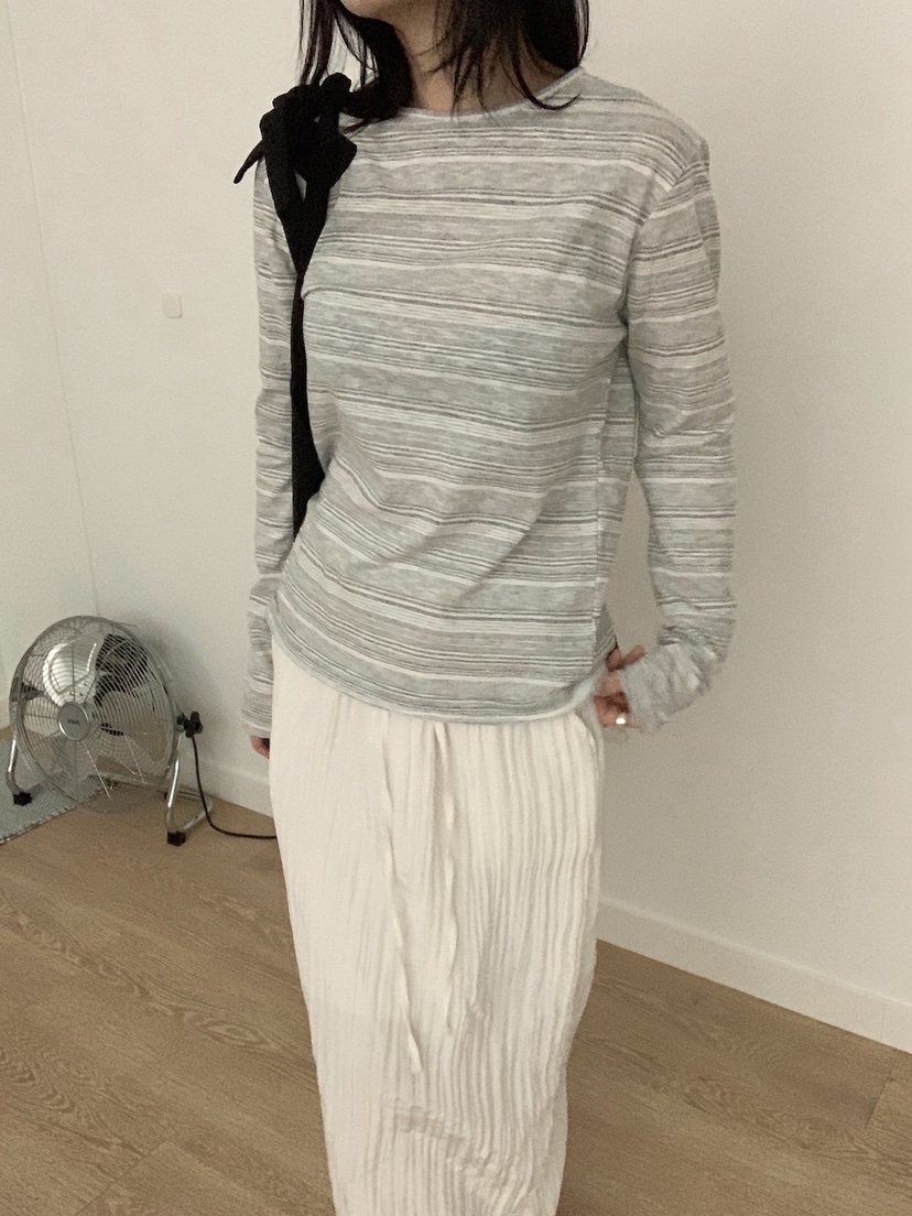 PLANTS ON GRAY韓國東大門直郵女裝新款時尚職業長袖T恤PLANTS ON GRAY長袖T恤