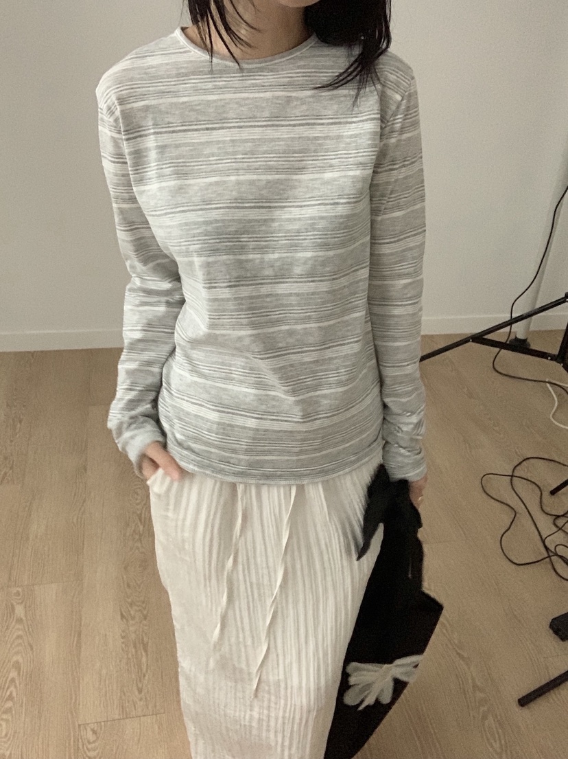 PLANTS ON GRAY韓國東大門直郵女裝新款時尚職業長袖T恤PLANTS ON GRAY長袖T恤