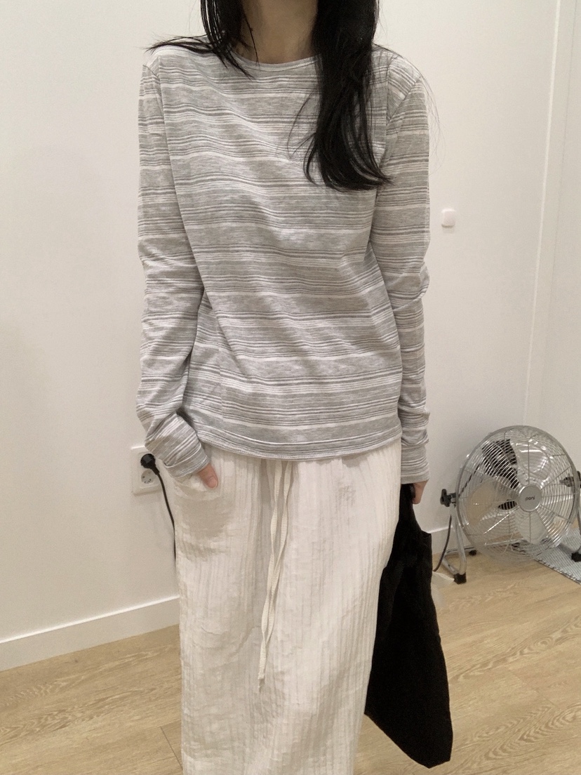 PLANTS ON GRAY韓國東大門直郵女裝新款時尚職業長袖T恤PLANTS ON GRAY長袖T恤