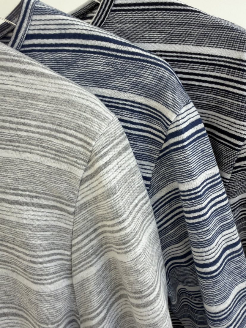 PLANTS ON GRAY韓國東大門直郵女裝新款時尚職業長袖T恤PLANTS ON GRAY長袖T恤