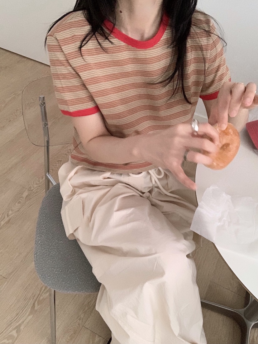 PLANTS ON GRAY韓國直郵實拍女裝新品推薦熱賣26春夏T恤PLANTS ON GRAYT恤