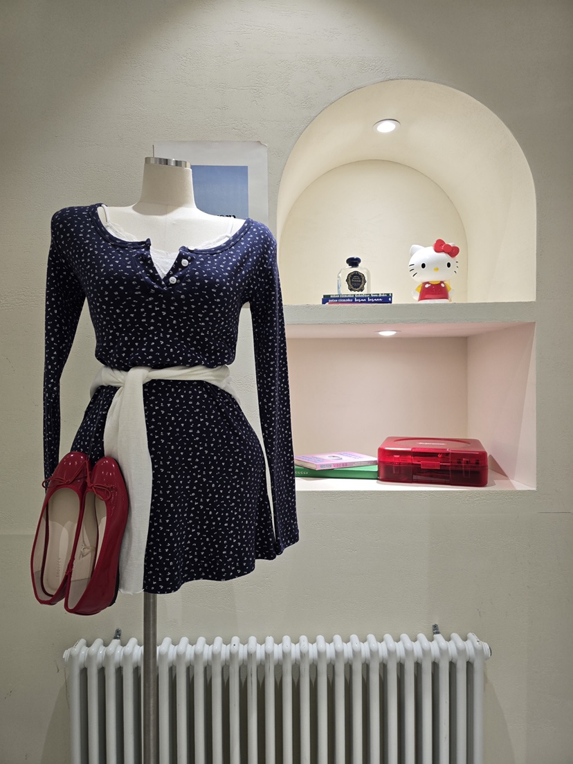 LIKEVAM韓國直郵實拍女裝新款時尚休閑熱賣26春夏職業連衣裙LIKEVAM連衣裙