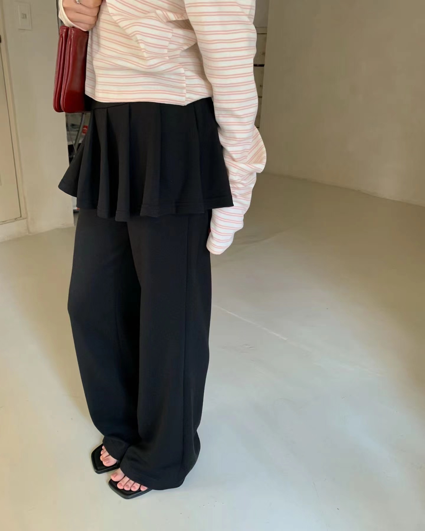 EZEDIARY韓國直郵女裝新品時尚人氣職業熱賣推薦裙褲褶裥EZEDIARY-2件起裙褲