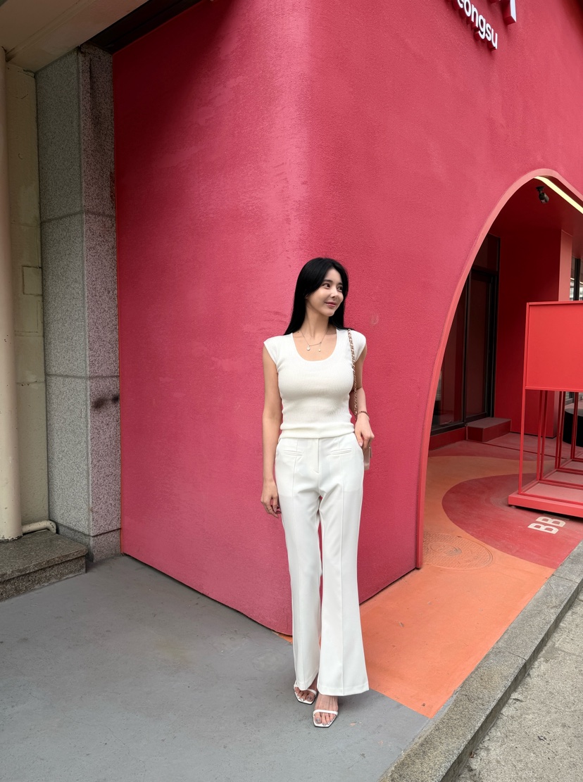 LAVIEU韓國直郵實拍女裝新款26春夏熱賣休閑褲修身喇叭褶裥LAVIEU休閑褲