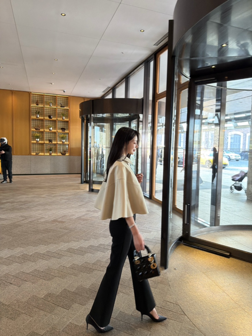 LAVIEU韓國直郵實拍女裝新款26春夏熱賣休閑褲修身喇叭褶裥LAVIEU休閑褲